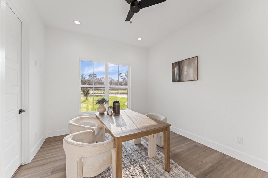 Forth bedroom or office space. The possibilities are endless in this spacious floor plan. Forth bedroom or office space. The possibilities are endless in this spacious floor plan.