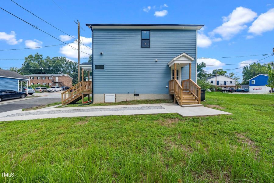 34-web-or-mls-616 Belt St-4