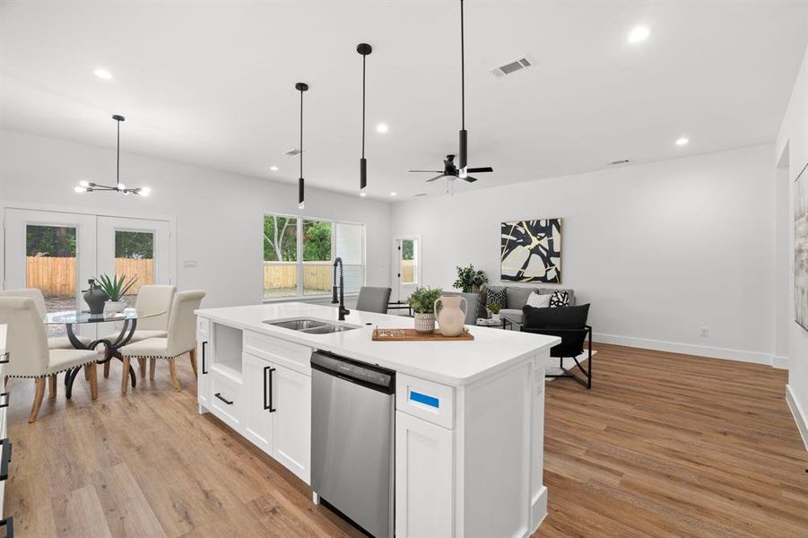 Furnished interior view inside a new home in , Dallas (Image 14). Furnished interior view inside a new home in , Dallas (Image 14).