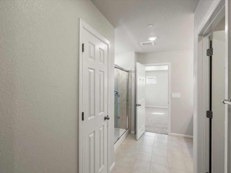 Spacious, unfurnished interior of a new home in Buffalo Highlands: The Flora Collection, Commerce City (Image 11). Spacious, unfurnished interior of a new home in Buffalo Highlands: The Flora Collection, Commerce City (Image 11).