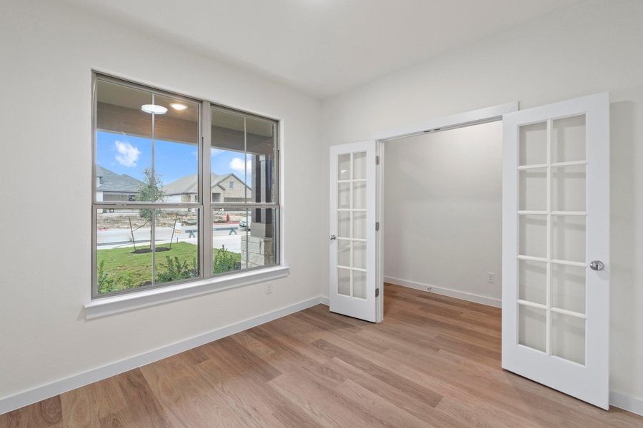 Spacious, unfurnished interior of a new home in Prairie Winds, Hutto (Image 29).
