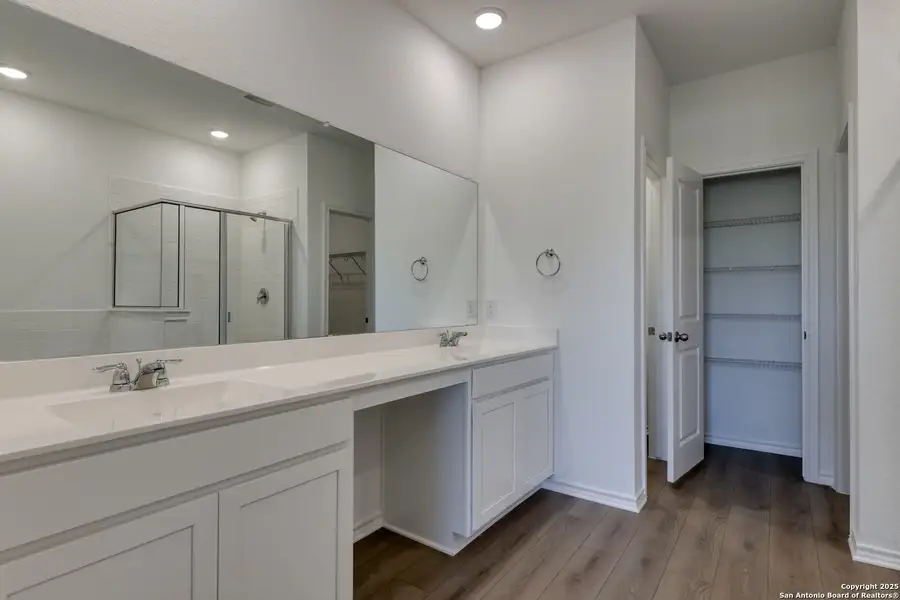Furnished interior view inside a new home in Meadows at Hennersby Hollow 40's, San Antonio (Image 9). Furnished interior view inside a new home in Meadows at Hennersby Hollow 40's, San Antonio (Image 9).