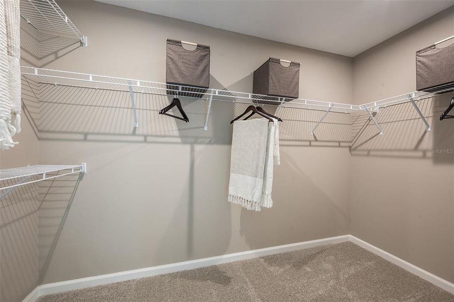 Spacious, unfurnished interior of a new home in Pasadena Ridge Master, Dade City (Image 20).