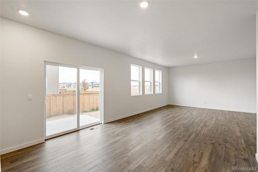 Spacious, unfurnished interior of a new home in Timberleaf, Thornton (Image 23).