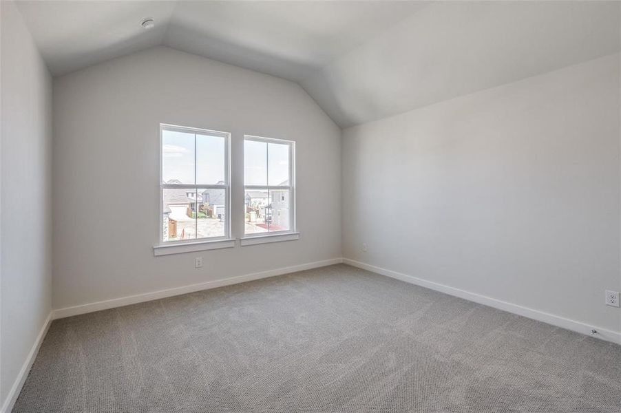 Spacious, unfurnished interior of a new home in , Frisco (Image 11).