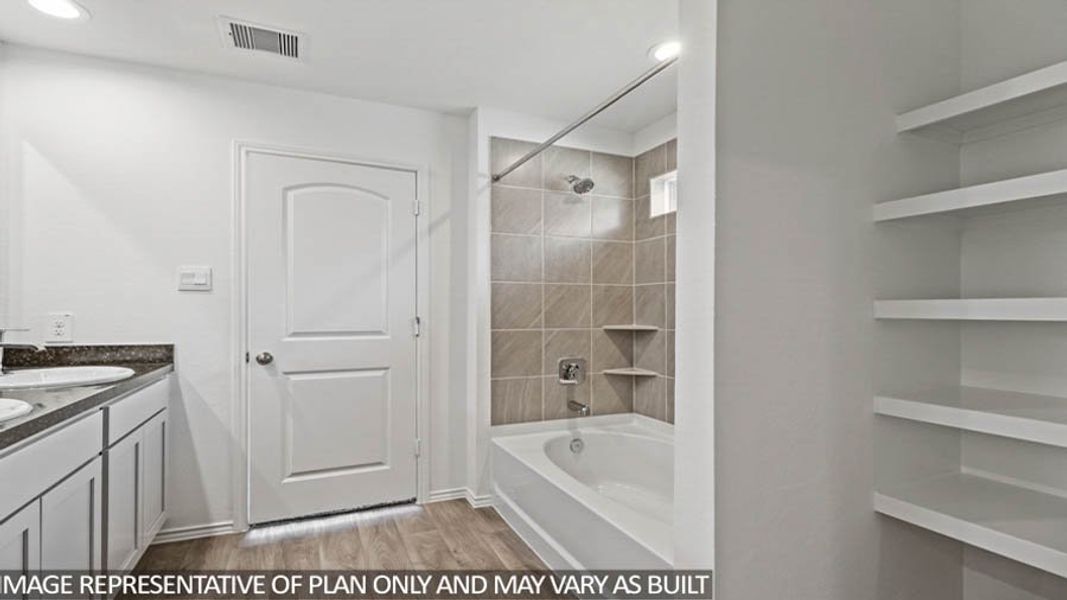 Furnished interior view inside a new home in Venetian Pines, Conroe (Image 3).