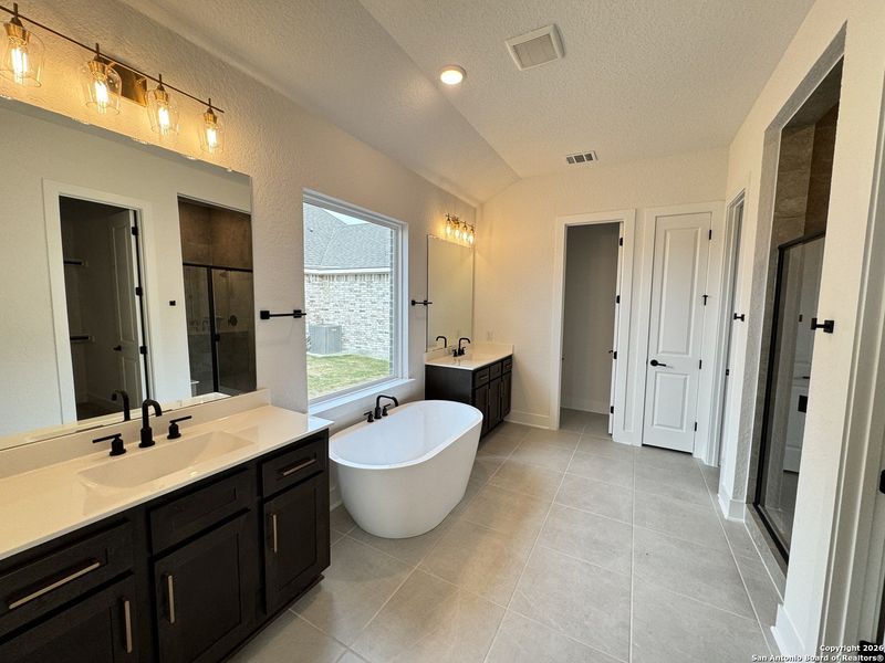 Furnished interior view inside a new home in Megan's Landing 70's, Castroville (Image 5).
