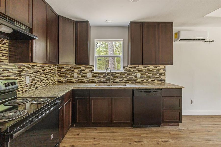 Furnished interior view inside a new home in , Mabank (Image 7). Furnished interior view inside a new home in , Mabank (Image 7).