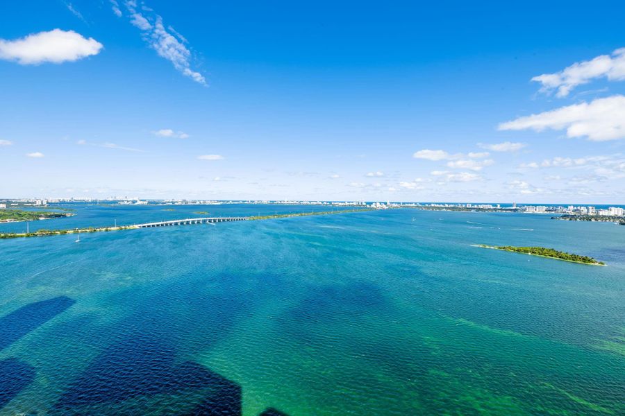 Natural landscape and outdoor views near Aria Reserve in Miami (Image 49). Natural landscape and outdoor views near Aria Reserve in Miami (Image 49).