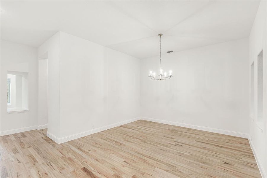 Spacious, unfurnished interior of a new home in Somerset Classic 70s & 80s, Mansfield (Image 18). Spacious, unfurnished interior of a new home in Somerset Classic 70s & 80s, Mansfield (Image 18).