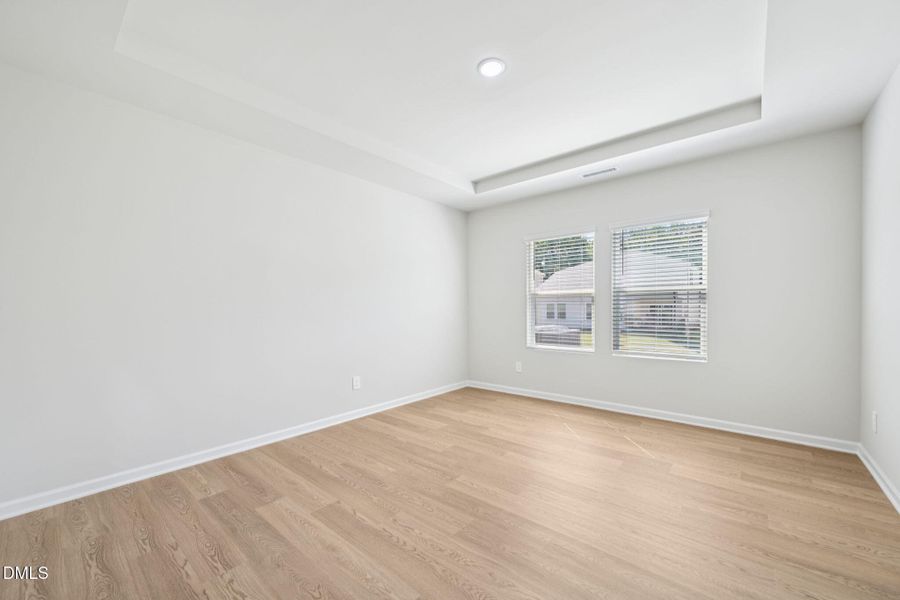 23-web-or-mls-Raleigh - Oak Manor - 713