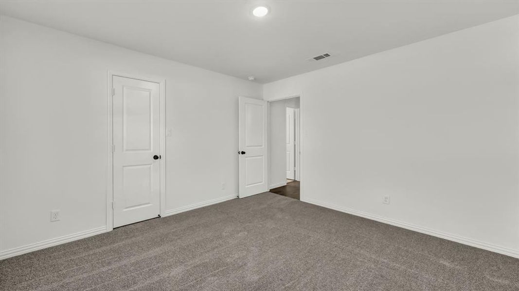 Spacious, unfurnished interior of a new home in , Poolville (Image 32).