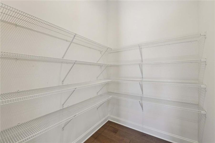 Spacious, unfurnished interior of a new home in East Harbor II at Chestatee, Dawsonville (Image 25).