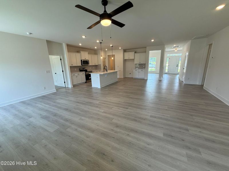 Spacious, unfurnished interior of a new home in Wood Creek Landing, Leland (Image 28). Spacious, unfurnished interior of a new home in Wood Creek Landing, Leland (Image 28).