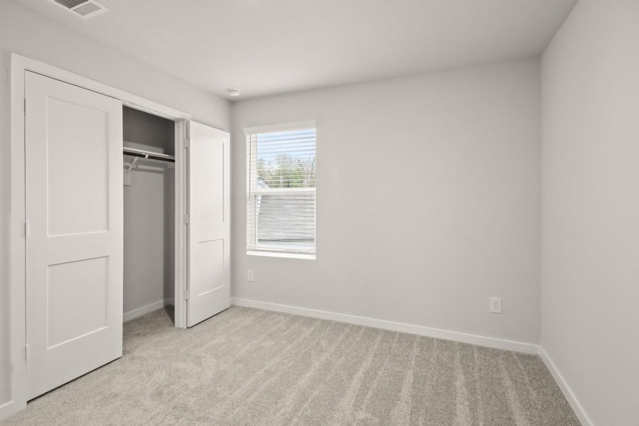 Spacious, unfurnished interior of a new home in Maple Heights, Porter (Image 15).