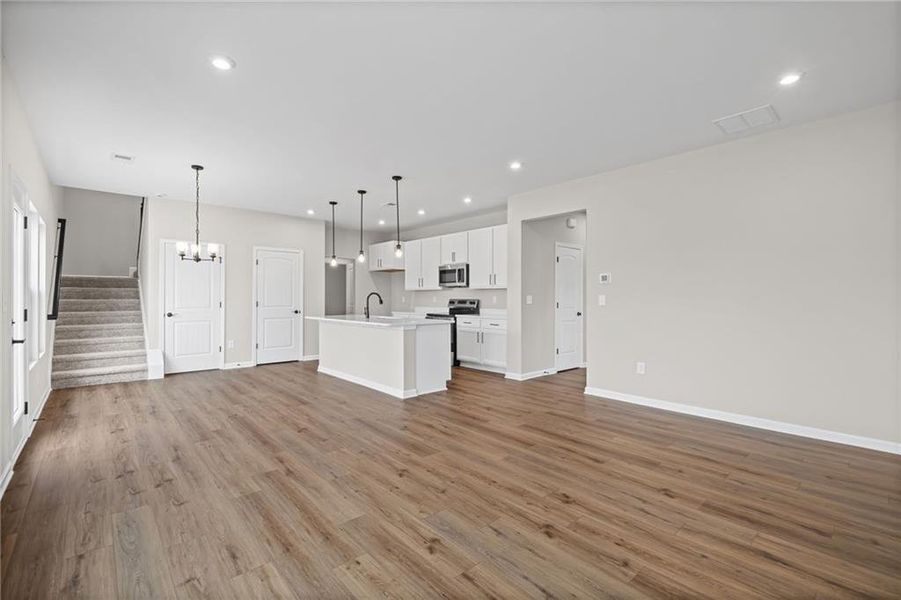 Spacious, unfurnished interior of a new home in Cherry Glen, Euharlee (Image 13).