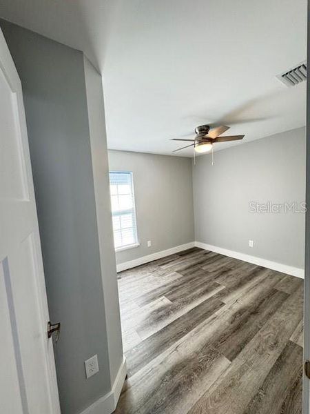 Spacious, unfurnished interior of a new home in , Ocklawaha (Image 10).