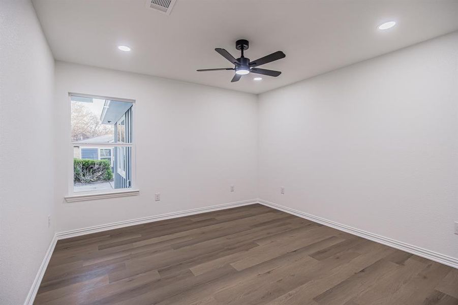 Spacious, unfurnished interior of a new home in , Hillsboro (Image 21).