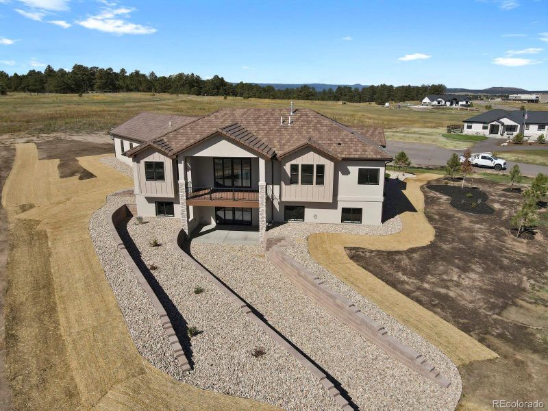 Image 40 of a home in .