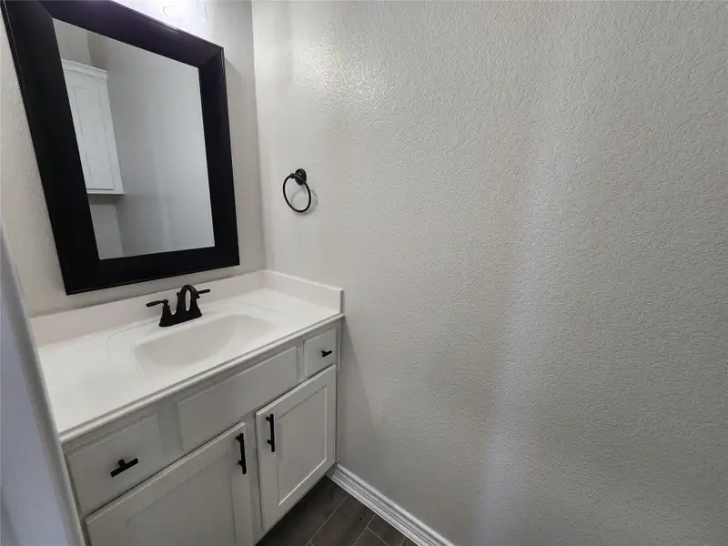 Furnished interior view inside a new home in Eagle Heights, Salado (Image 7). Furnished interior view inside a new home in Eagle Heights, Salado (Image 7).