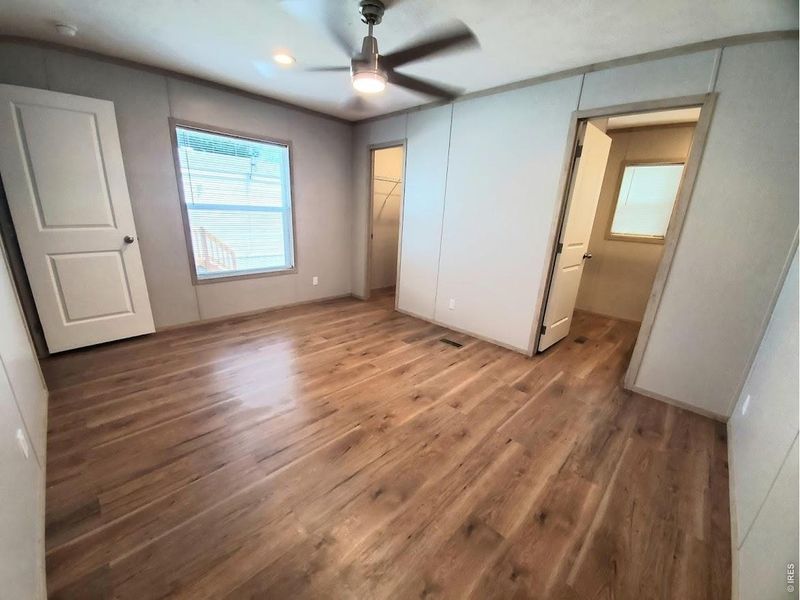 Spacious, unfurnished interior of a new home in , Loveland (Image 19).