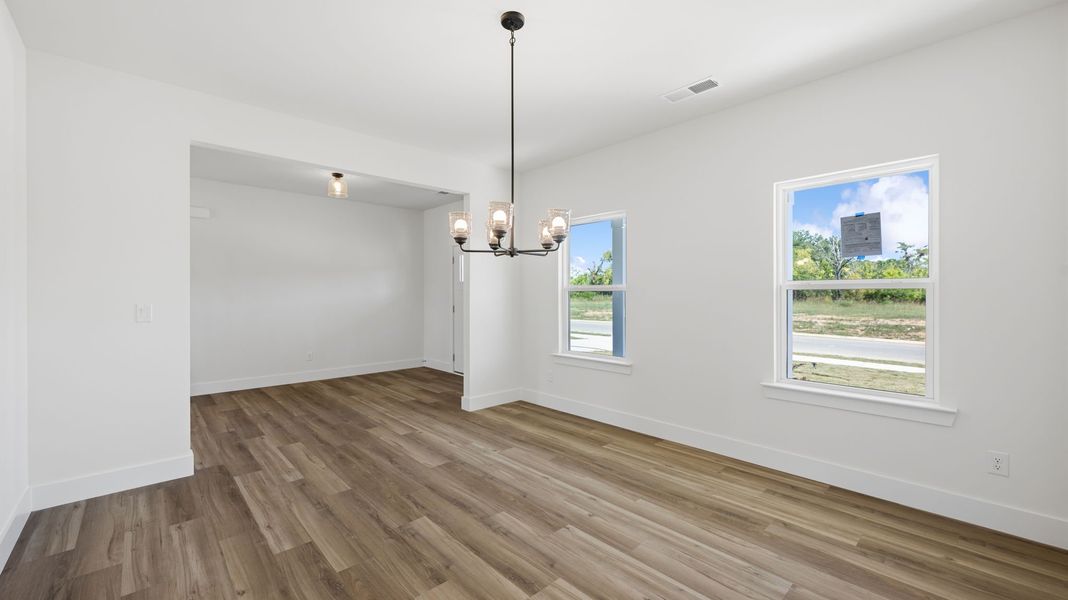 Representative unfurnished interior of a home built from the Lynnbrook by D.R. Horton in Harbor Crest, Ooltewah (Image 15).