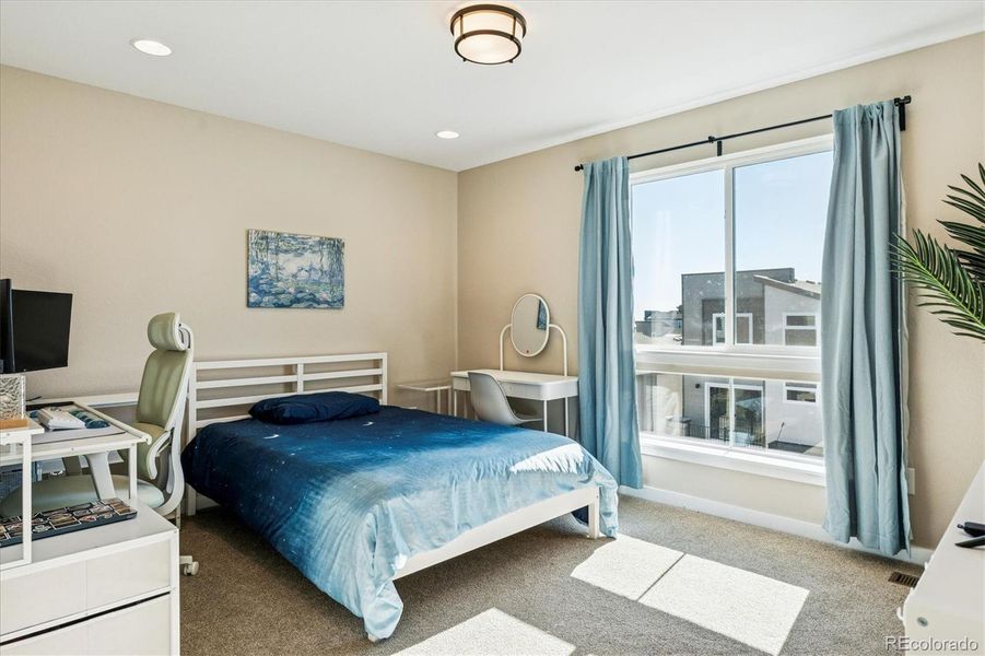 Bedroom #2 with En-Suite Bath & Walk-In Closet Bedroom #2 with En-Suite Bath & Walk-In Closet