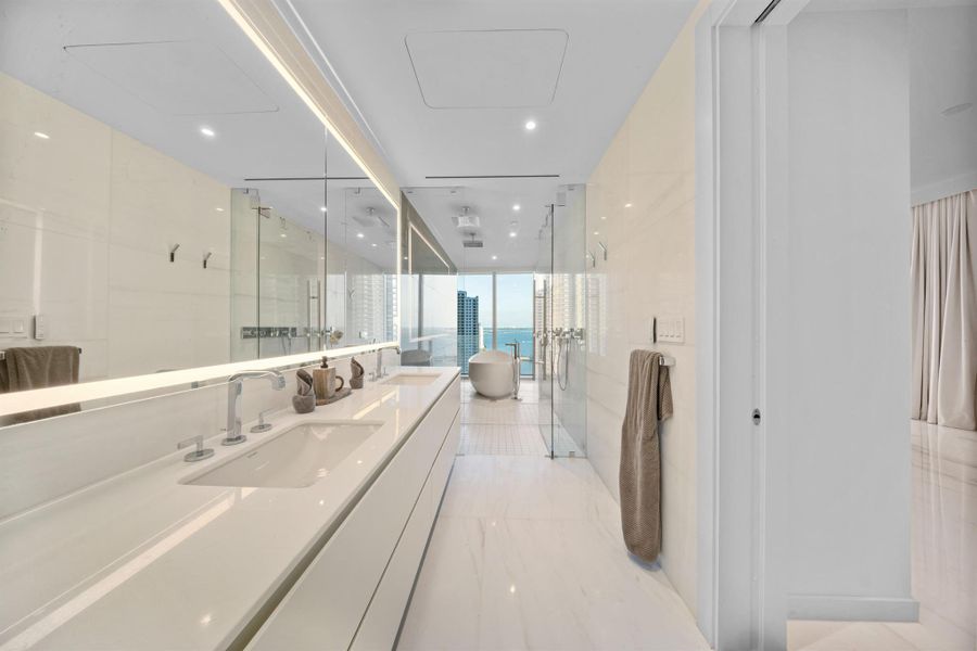 Image 16 of a home in Aston Martin Residences.