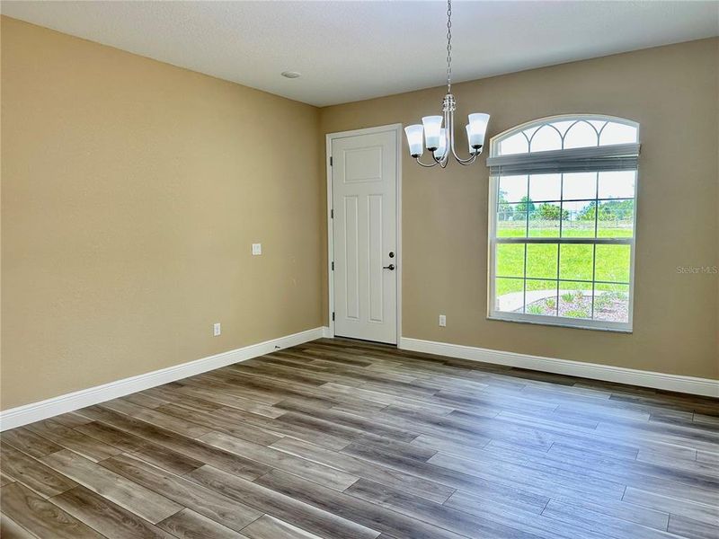 Spacious, unfurnished interior of a new home in , Weeki Wachee (Image 26).