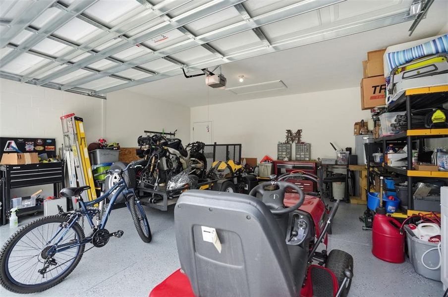 Community amenities in , Homosassa (Image 52).