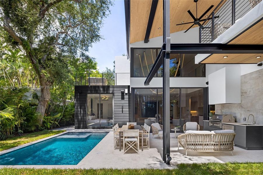 Image 86 of a home in .