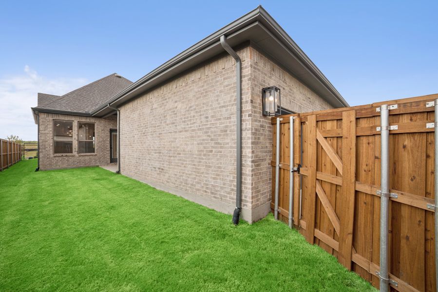 Exterior details and patio area of a home in Talia – Garden Series, Mesquite (Image 4). Exterior details and patio area of a home in Talia – Garden Series, Mesquite (Image 4).