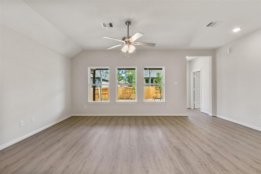 Image 3 of a home in The Woodlands Hills. Image 3 of a home in The Woodlands Hills.