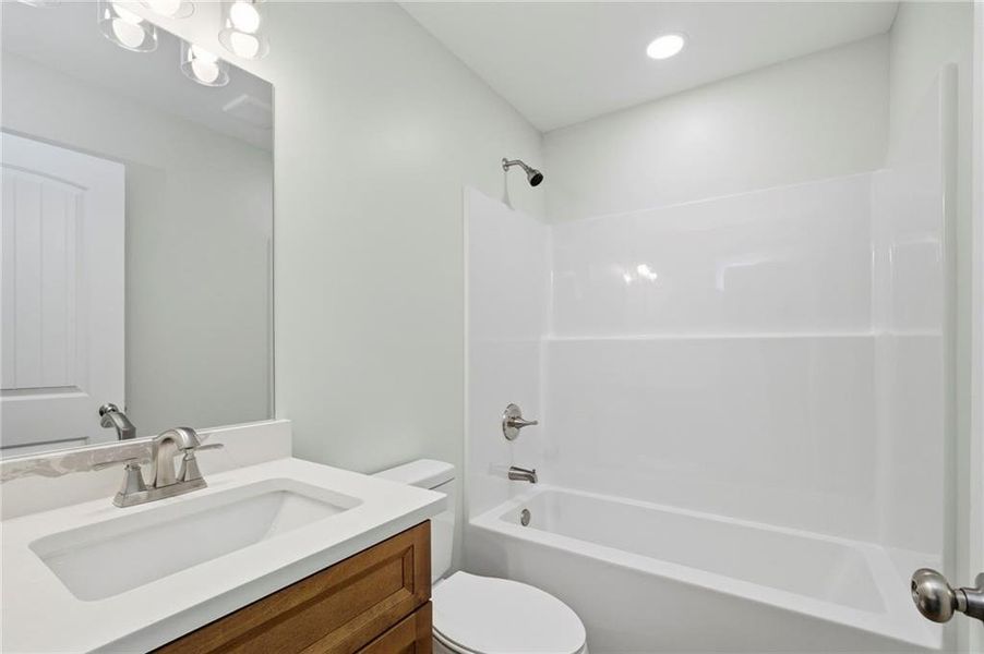 Image 43 of a home in .