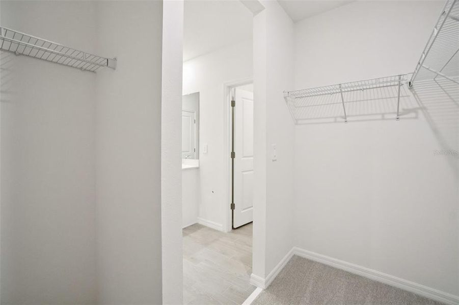 Spacious, unfurnished interior of a new home in , Brooksville (Image 35).