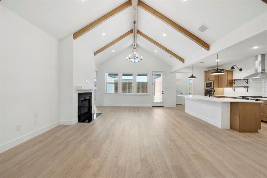 Spacious, unfurnished interior of a new home in Timberbrook, Justin (Image 27).