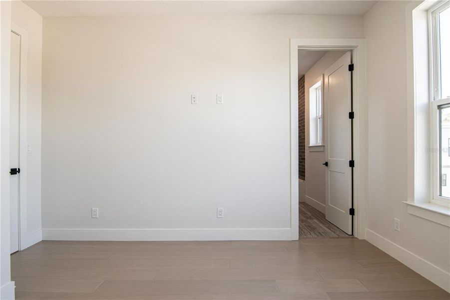 Spacious, unfurnished interior of a new home in , St. Petersburg (Image 18). Spacious, unfurnished interior of a new home in , St. Petersburg (Image 18).