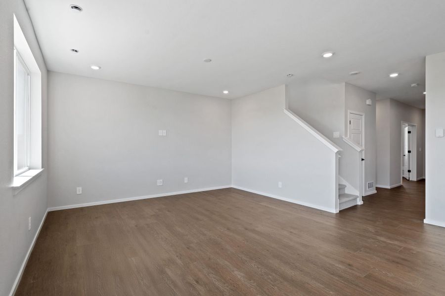 Spacious, unfurnished interior of a new home in Murata Farms, Fort Lupton (Image 19). Spacious, unfurnished interior of a new home in Murata Farms, Fort Lupton (Image 19).