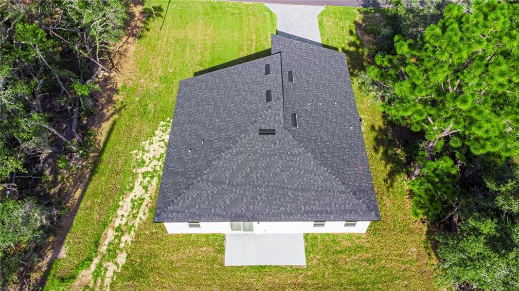 Front exterior of a new home in , Ocala, FL, highlighting curb appeal (Image 19).