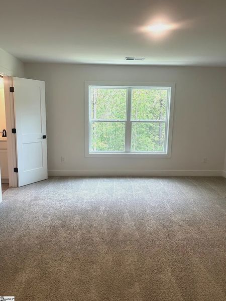 Spacious, unfurnished interior of a new home in Parkstone Place Townhomes, Roebuck (Image 12).