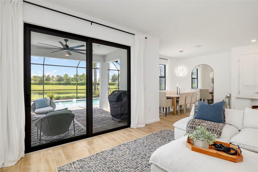 Furnished interior view inside a new home in , Bradenton (Image 15).