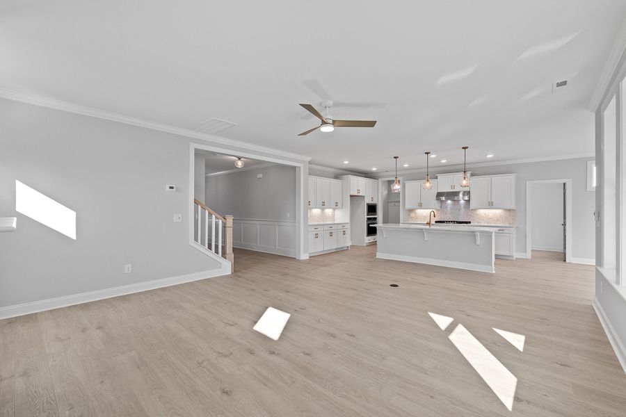 Representative unfurnished interior of a home built from the The Hampton by RobuckHomes in Baylee Ridge, Selma (Image 142).