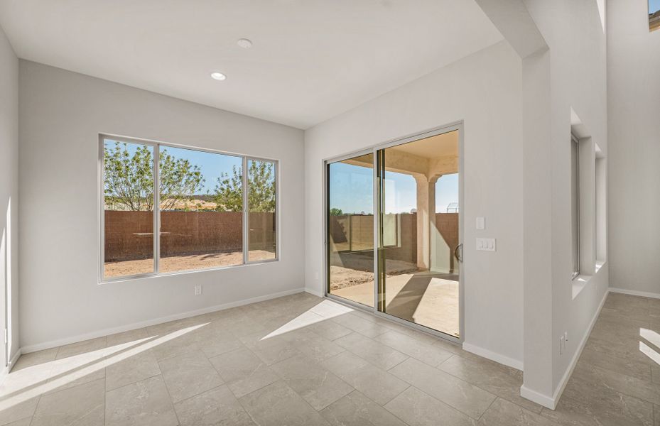 Spacious, unfurnished interior of a new home in Legado West, Queen Creek (Image 26).