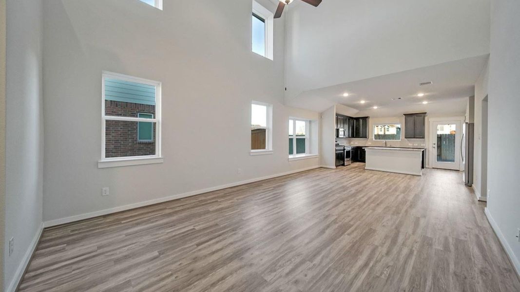 Representative furnished interior of a home built from the Meridian by Brightland Homes in Mostyn Springs, Magnolia (Image 7).