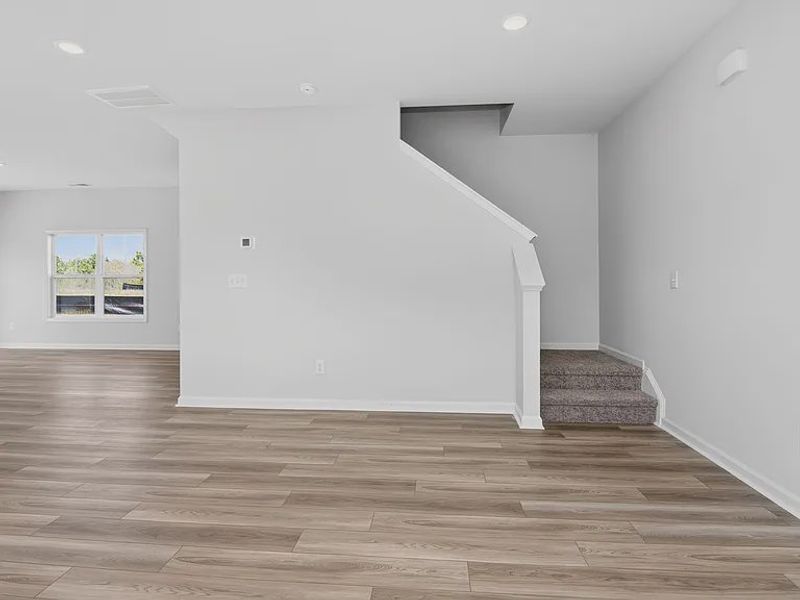 Spacious, unfurnished interior of a new home in Portrait Hills, Aiken (Image 6).