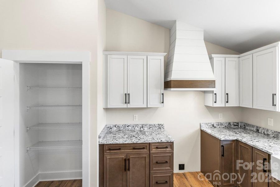 Furnished interior view inside a new home in , Lincolnton (Image 5).