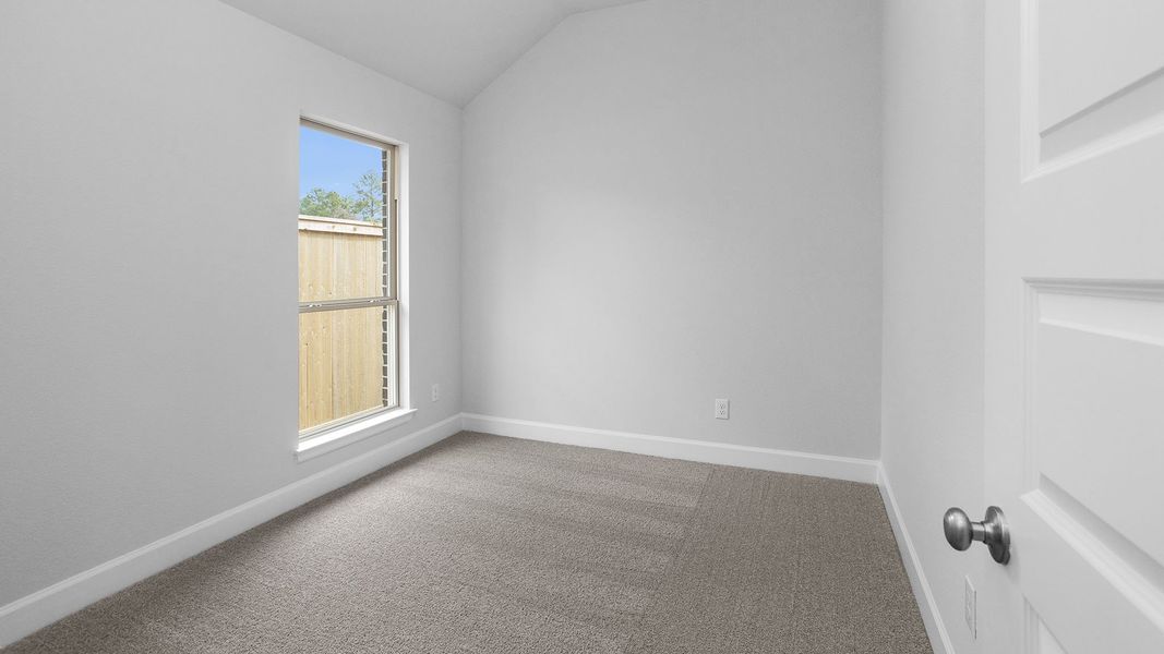 Spacious, unfurnished interior of a new home in Kresston 50', Montgomery (Image 13).