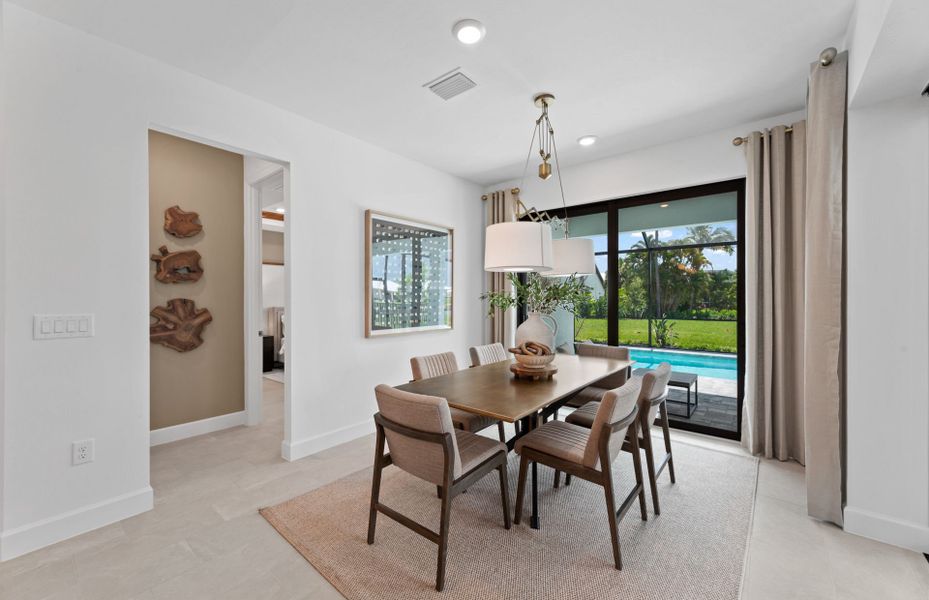 Café located off the kitchen