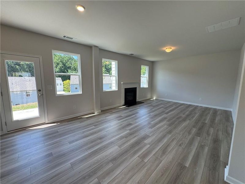 Spacious, unfurnished interior of a new home in The Reserve at Willow Oaks, Canton (Image 6).