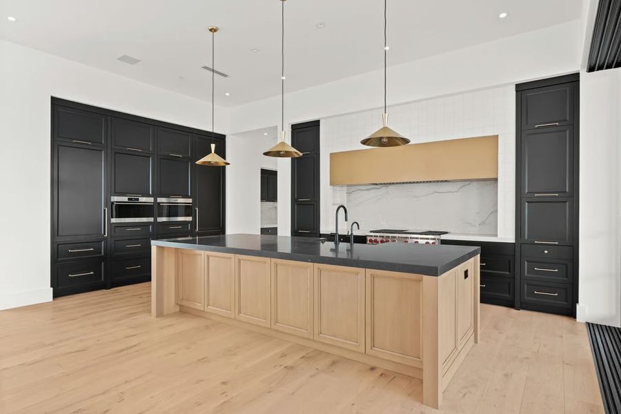 Representative furnished interior of a home built from the Hummingbird by BedBrock Developers in Bird Street Estates, Paradise Valley (Image 58). Representative furnished interior of a home built from the Hummingbird by BedBrock Developers in Bird Street Estates, Paradise Valley (Image 58).